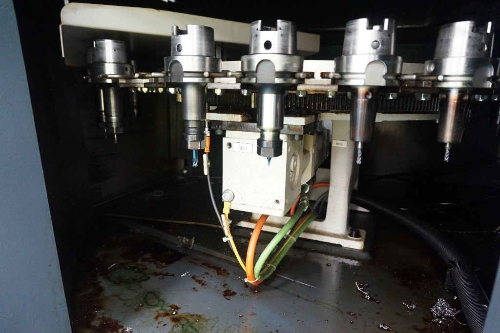 MIKRON UCP 600  2007